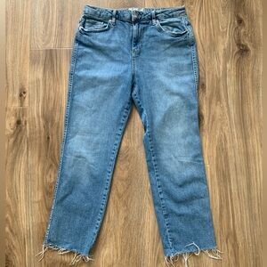 Free People Girlfriend Straight Leg Raw Hem Jeans Denim Size 29 S Medium Wash